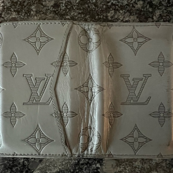 Louis Vuitton Pocket Organizer - Picture 1 of 3
